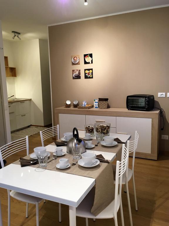 The Little House In Bergamo Appartement Buitenkant foto